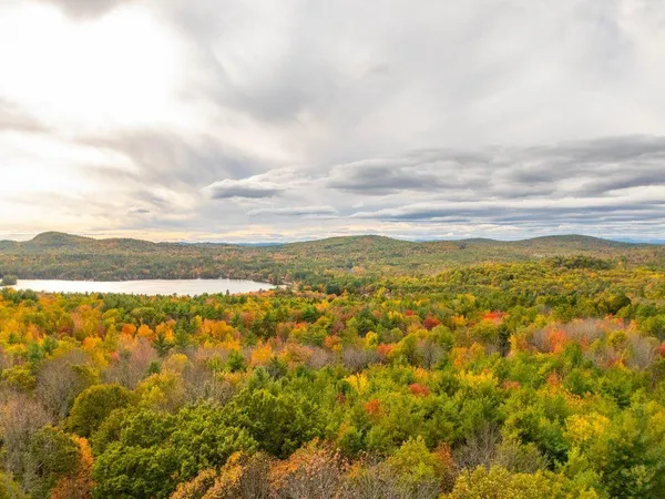 $122,500 | 192 Mountain Road, Raymond, ME 04071