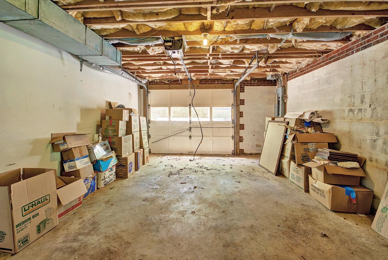 12409 Hardee Road Raleigh, NC 27614 - Photo 20 of 25 Garage