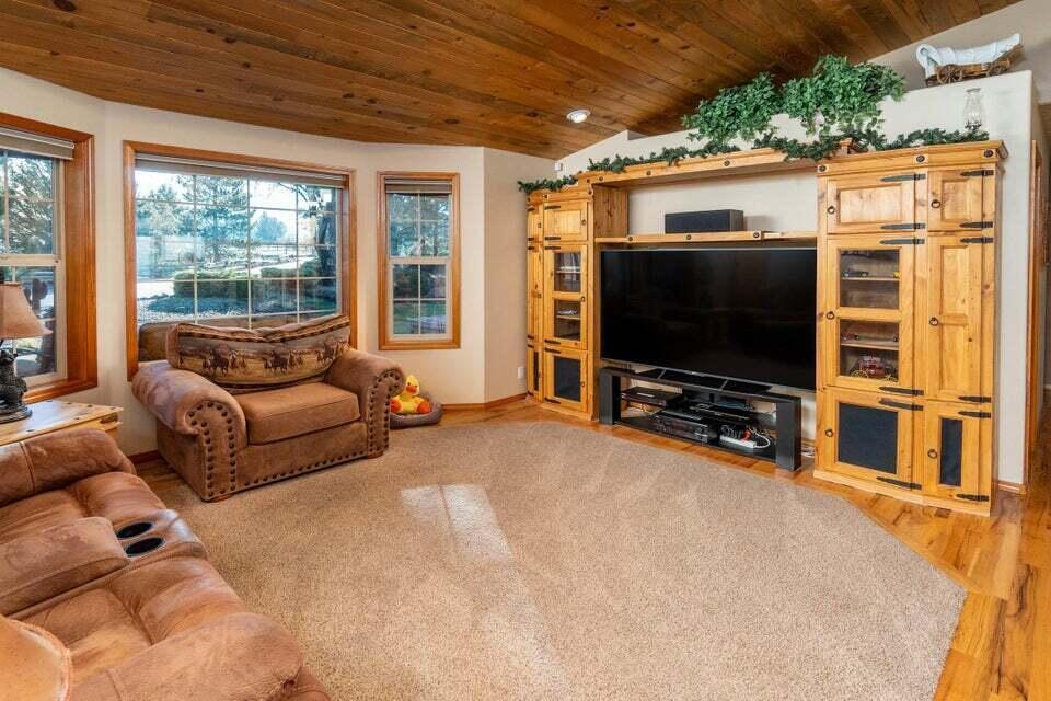 14770 Shumway Road Powell Butte, OR 97753 - Photo 20 of 39 Kimball house 21