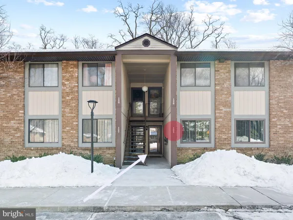 a view of house with a outdoor space