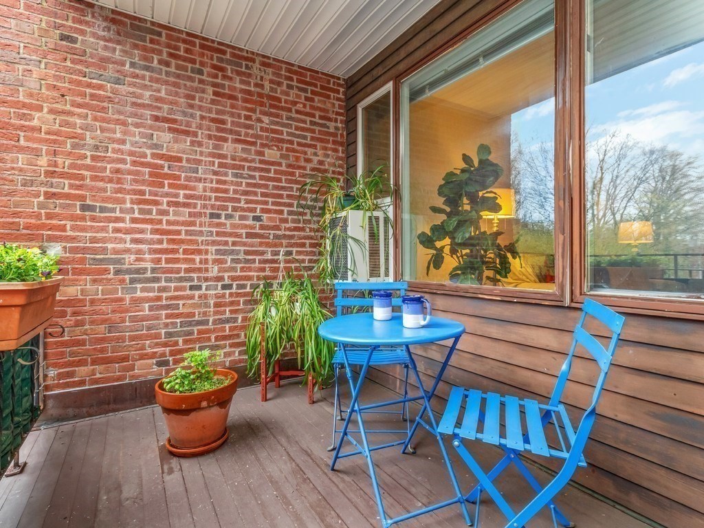 49 Harvard Avenue, Unit 4 Brookline, MA 02446 - Photo 20 of 25