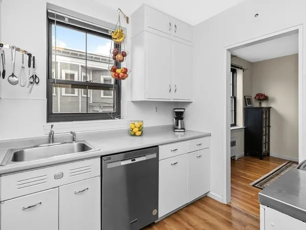 $974,500 | 49 Harvard Avenue, Unit 4, Brookline, MA 02446