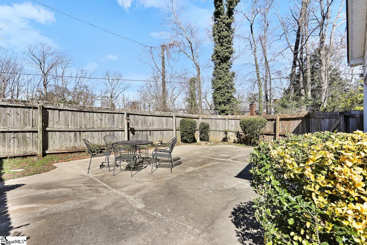 207 Laurel Road Greer, SC 29651 - Photo 27 of 29