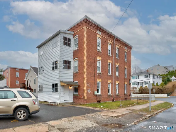 $1,500 | 115 Silver Street, Unit 2N, New Britain, CT 06053