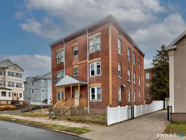 $1,500 | 115 Silver Street, Unit 2N, New Britain, CT 06053