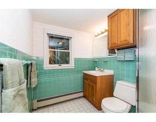 62 Martin Road Reading, MA 01867 - Photo 33 of 41 Gallery Image 33