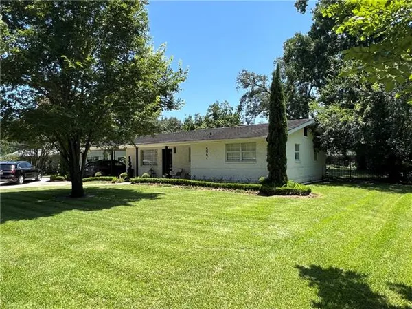 $2,800 | 527 Little Farms Avenue, River Ridge, LA 70123