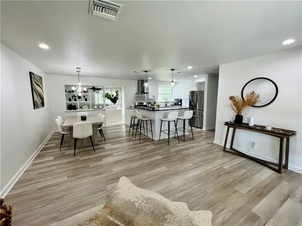 $2,800 | 527 Little Farms Avenue, River Ridge, LA 70123