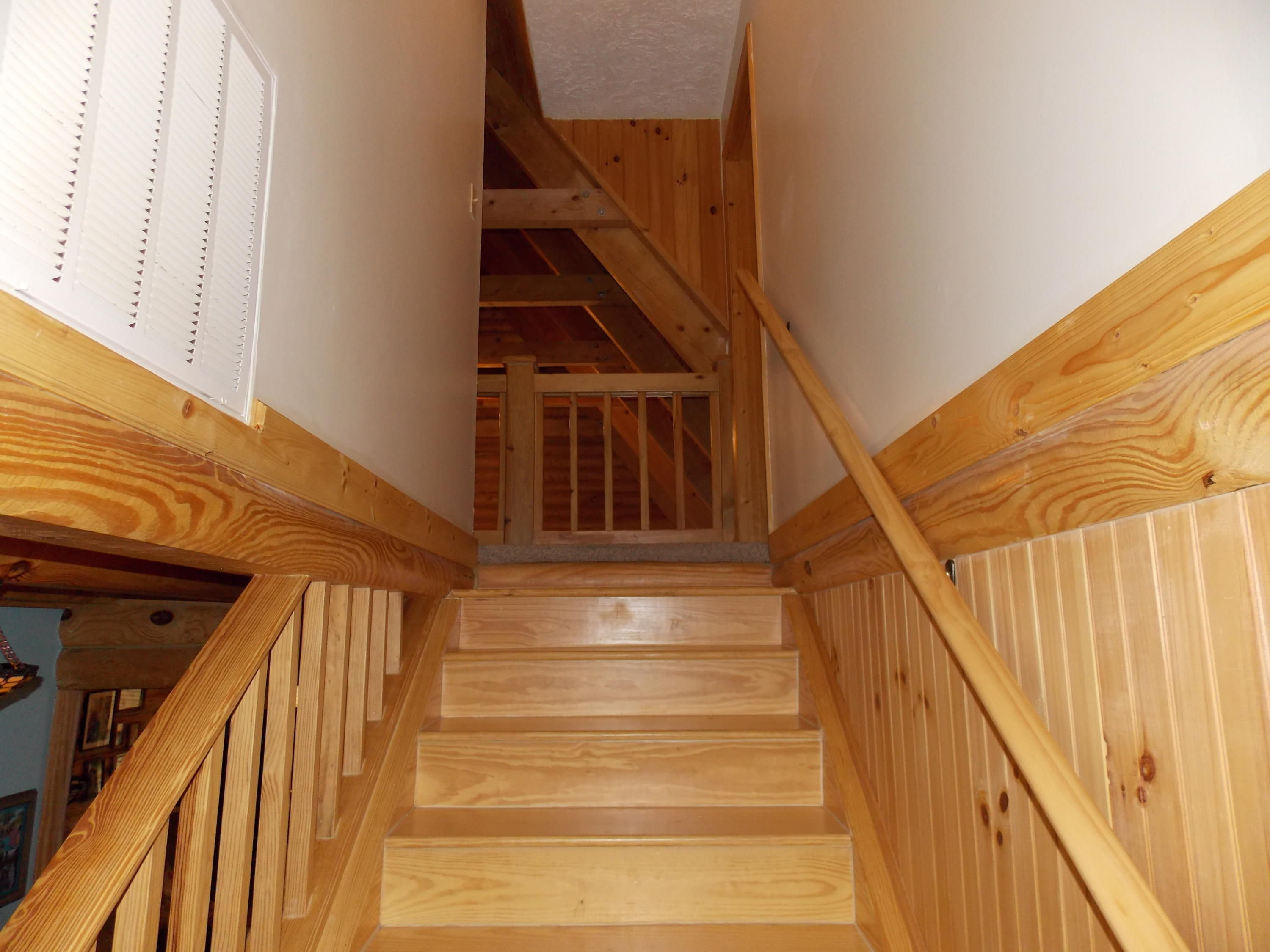 124 Ridgeview Road Northwest Floyd, VA 24091 - Photo 41 of 67 a view of entryway