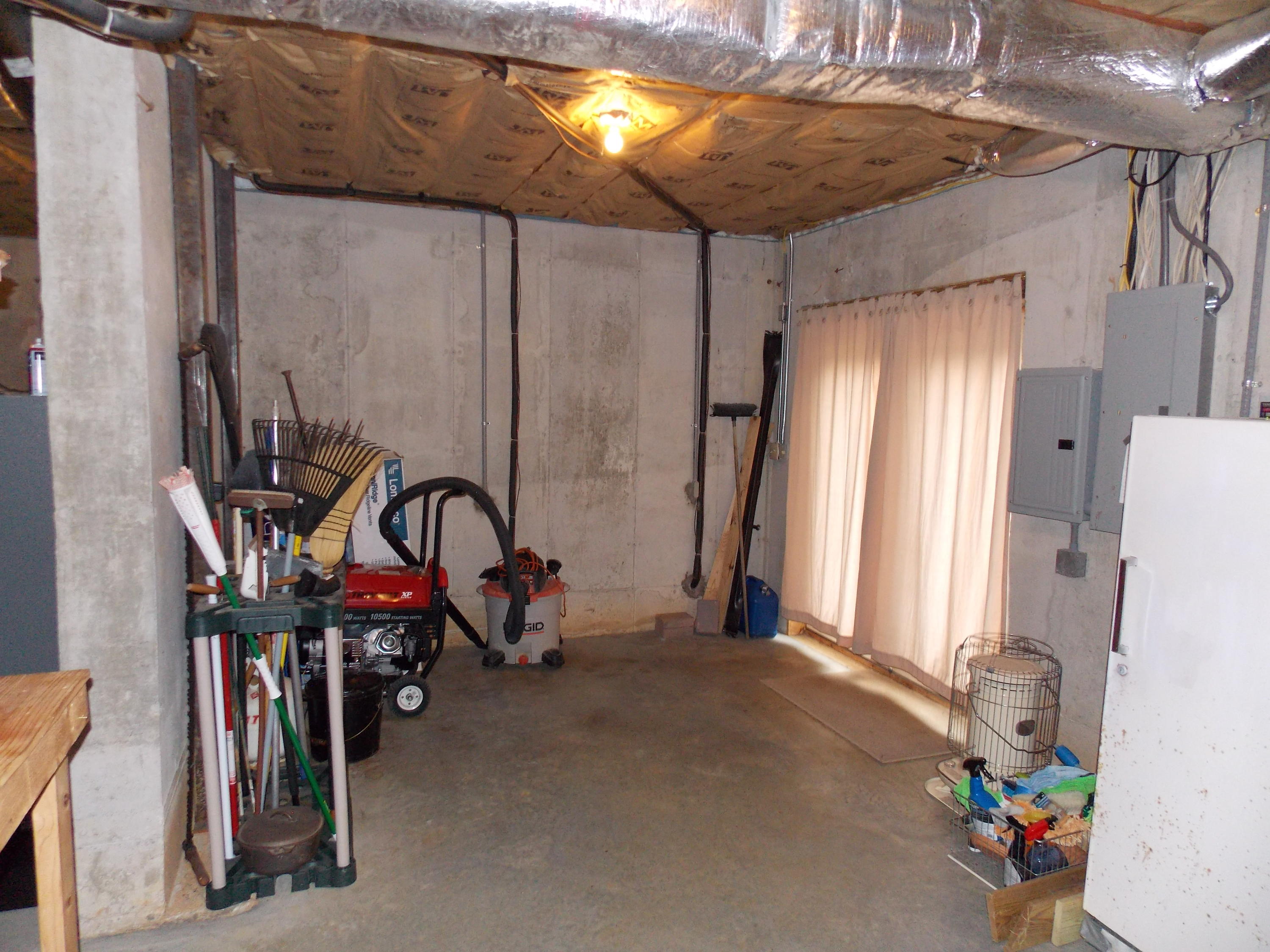 124 Ridgeview Road Northwest Floyd, VA 24091 - Photo 57 of 67 a view of a room with gym equipment