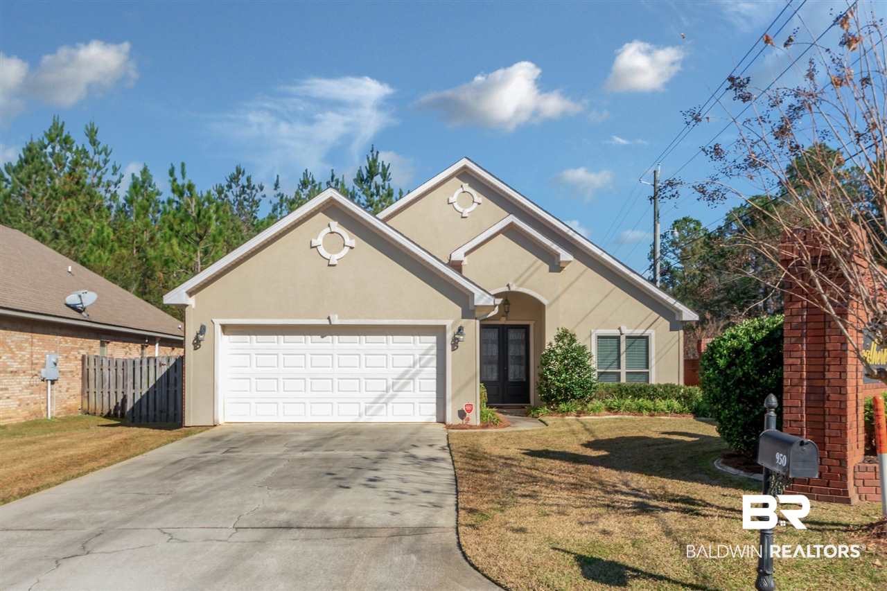 950 South Weatherby Street Saraland, AL 36571 - Photo 1 of 47