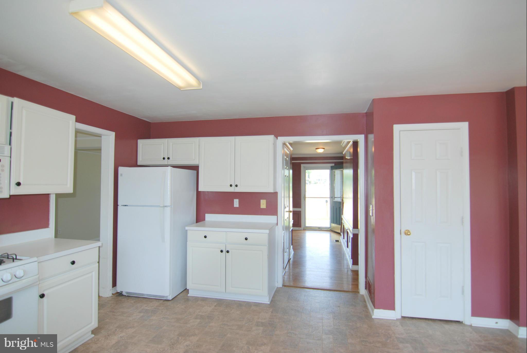 402 Magnolia Ridge Drive Joppa, MD 21085 - Photo 11 of 25 Kitchen