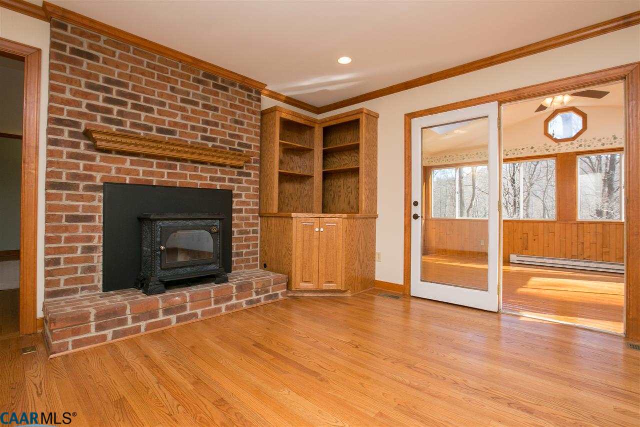 2210 Ridgeway Lane Charlottesville, VA 22911 - Photo 8 of 37 Gallery Image 8