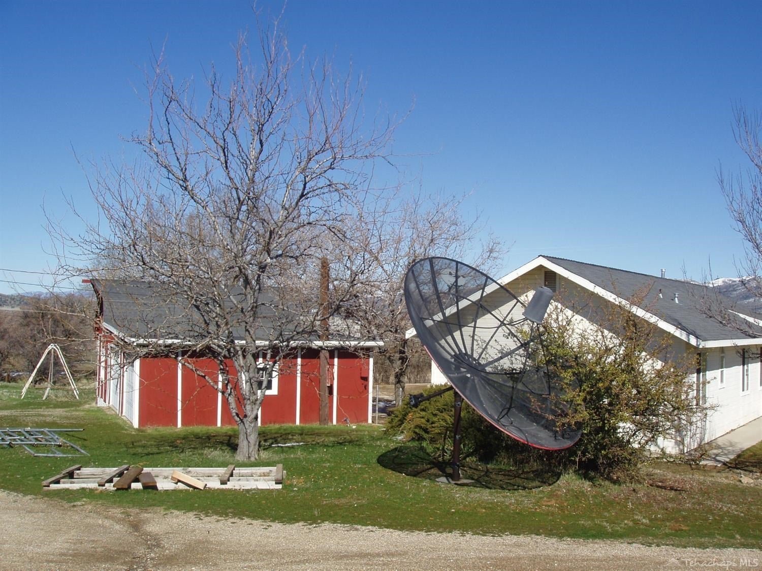 21156 Woodford-Tehachapi Road Tehachapi, CA 93561 - Photo 23 of 24 Gallery Image 23