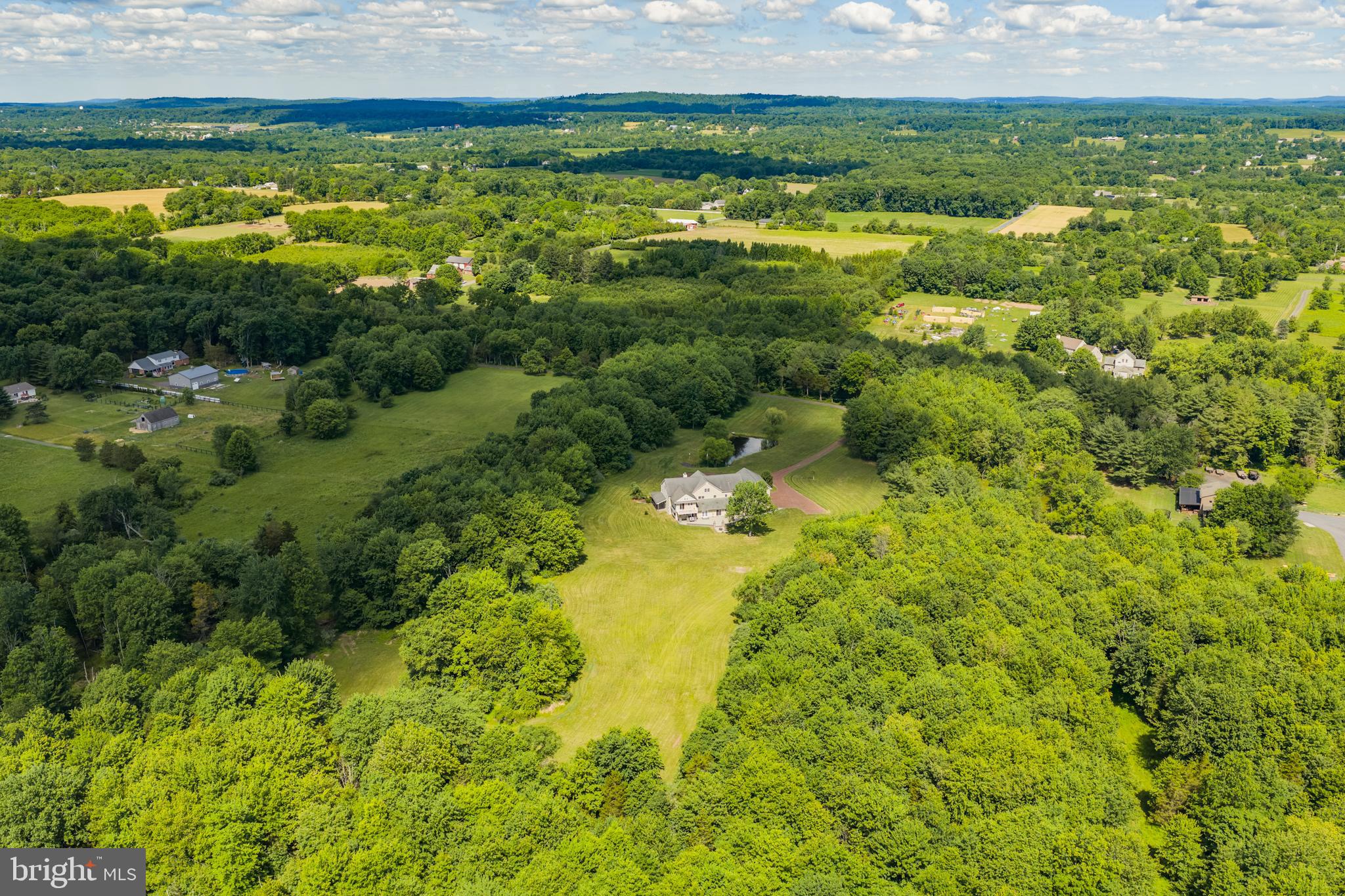 715 Bucks Road Perkasie, PA 18944 - Photo 3 of 55 Tons of Privacy