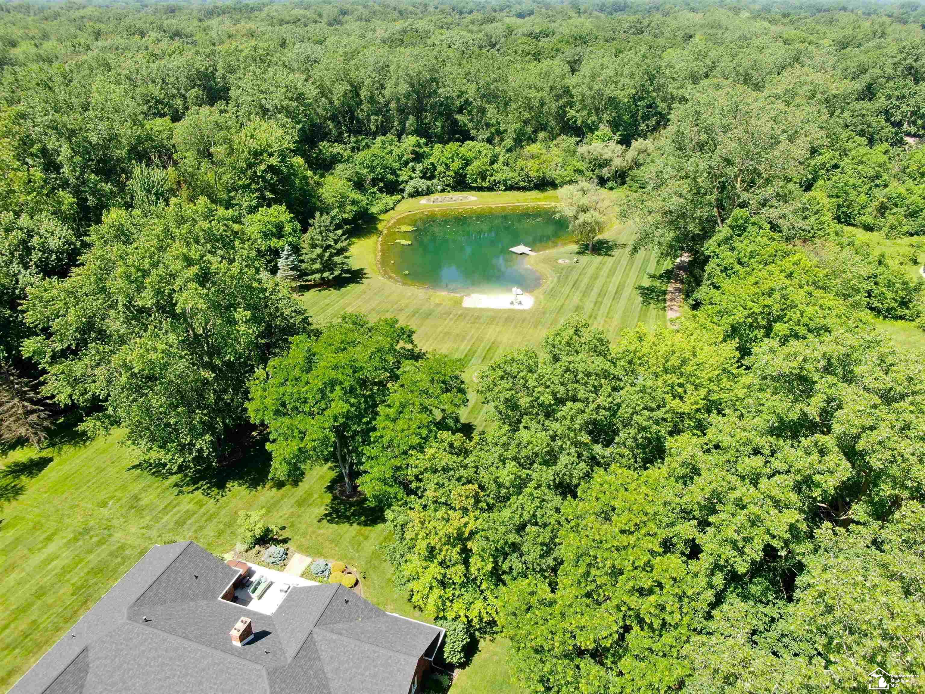 7007 Jackman Road Temperance, MI 48182 - Photo 5 of 91 50179461-30bad072-8ef0-4aa6-9054-eb27a06d3686.JPG
