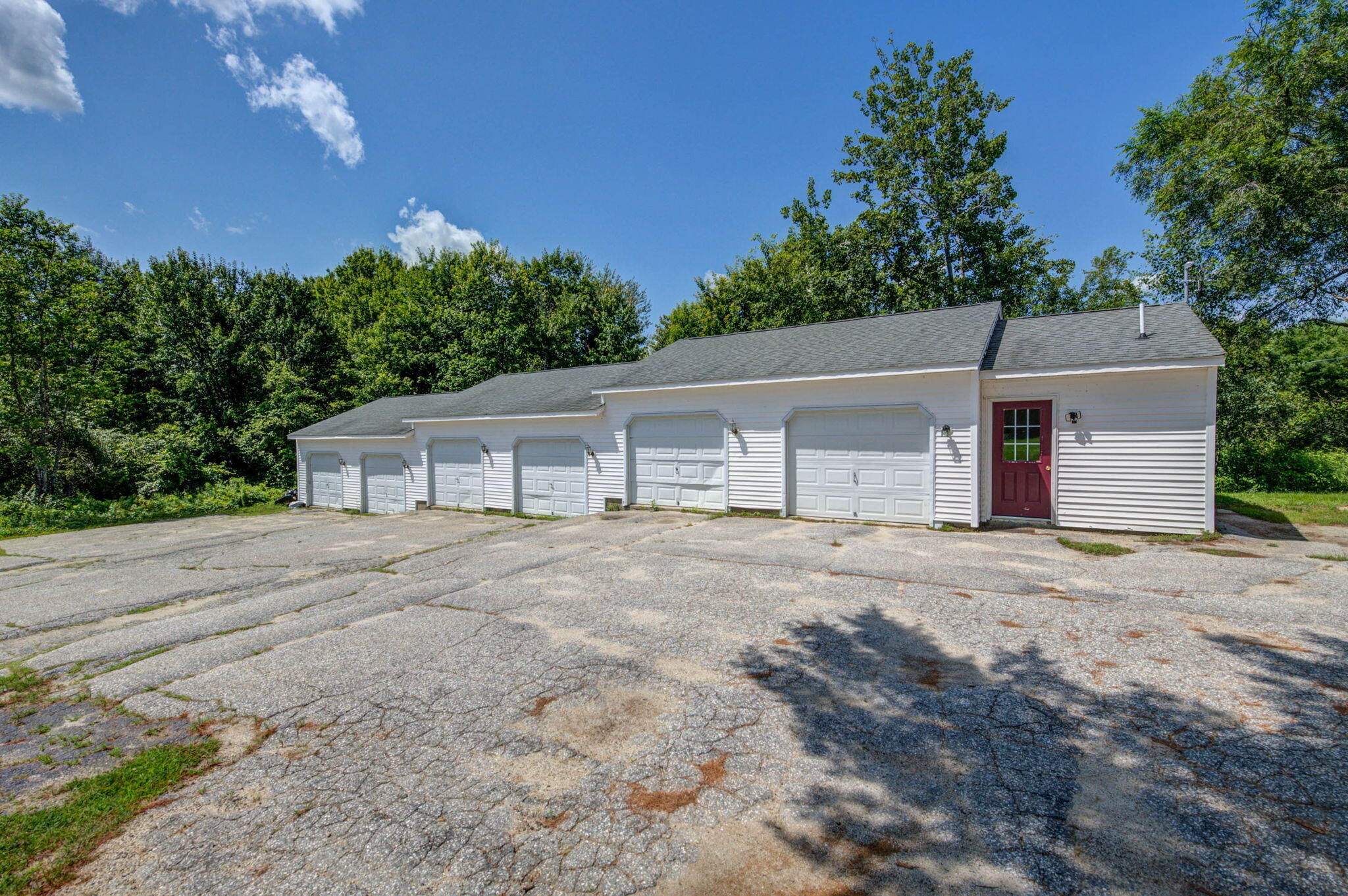 1040 Meadow Road Casco, ME 04015 - Photo 4 of 27 4-web-or-mls-pic-4