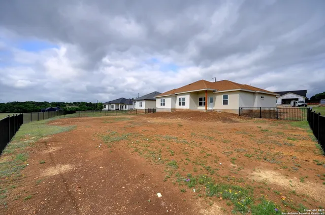 $439,900 | 236 Peter Kleid Loop, Blanco, TX 78606