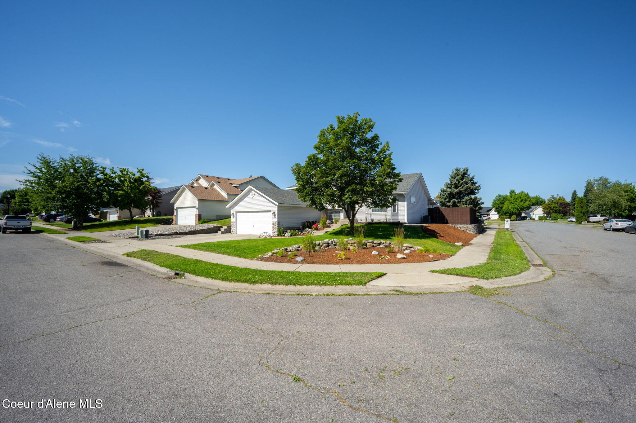 3795 Graphite Court Post Falls, ID 83854 - Photo 7 of 59 18-web-or-mls-DSC_2399