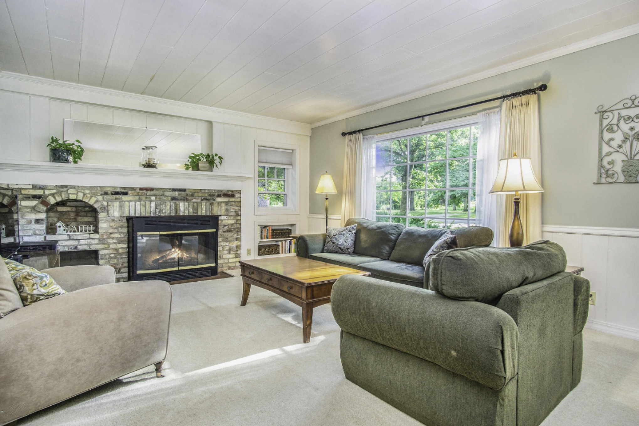207 North Fruitport Road Spring Lake, MI 49456 - Photo 11 of 39 DSC07851-1