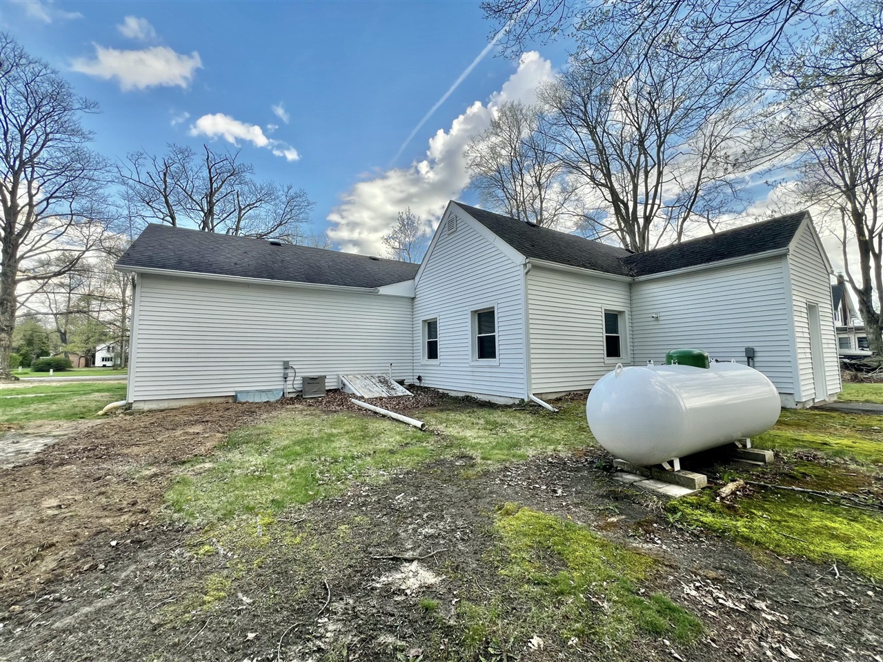8768 Jerome Road North Jerome, MI 49249 - Photo 3 of 60