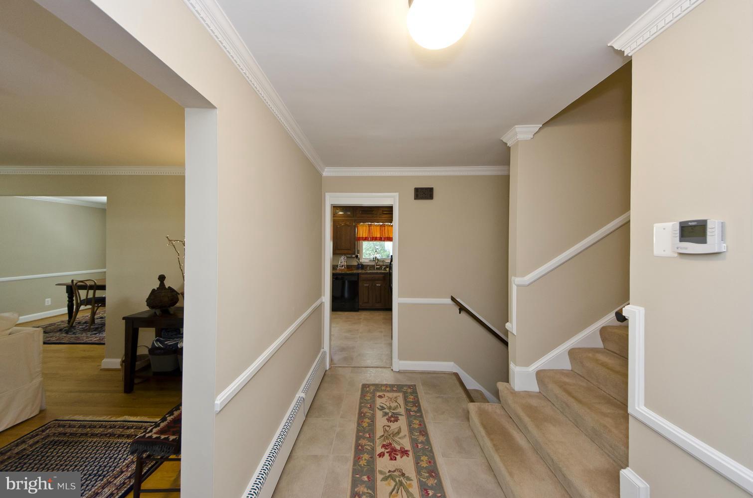 2300 Barbour Road Falls Church, VA 22043 - Photo 6 of 28 Interior (General)