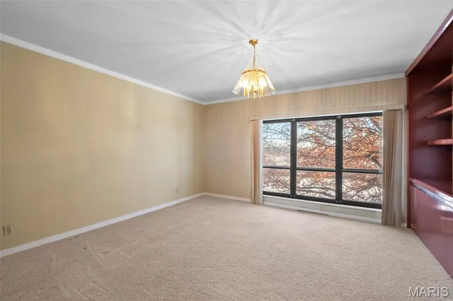 $350,000 | 564 Sarah Lane, Unit 408, St. Louis, MO 63141