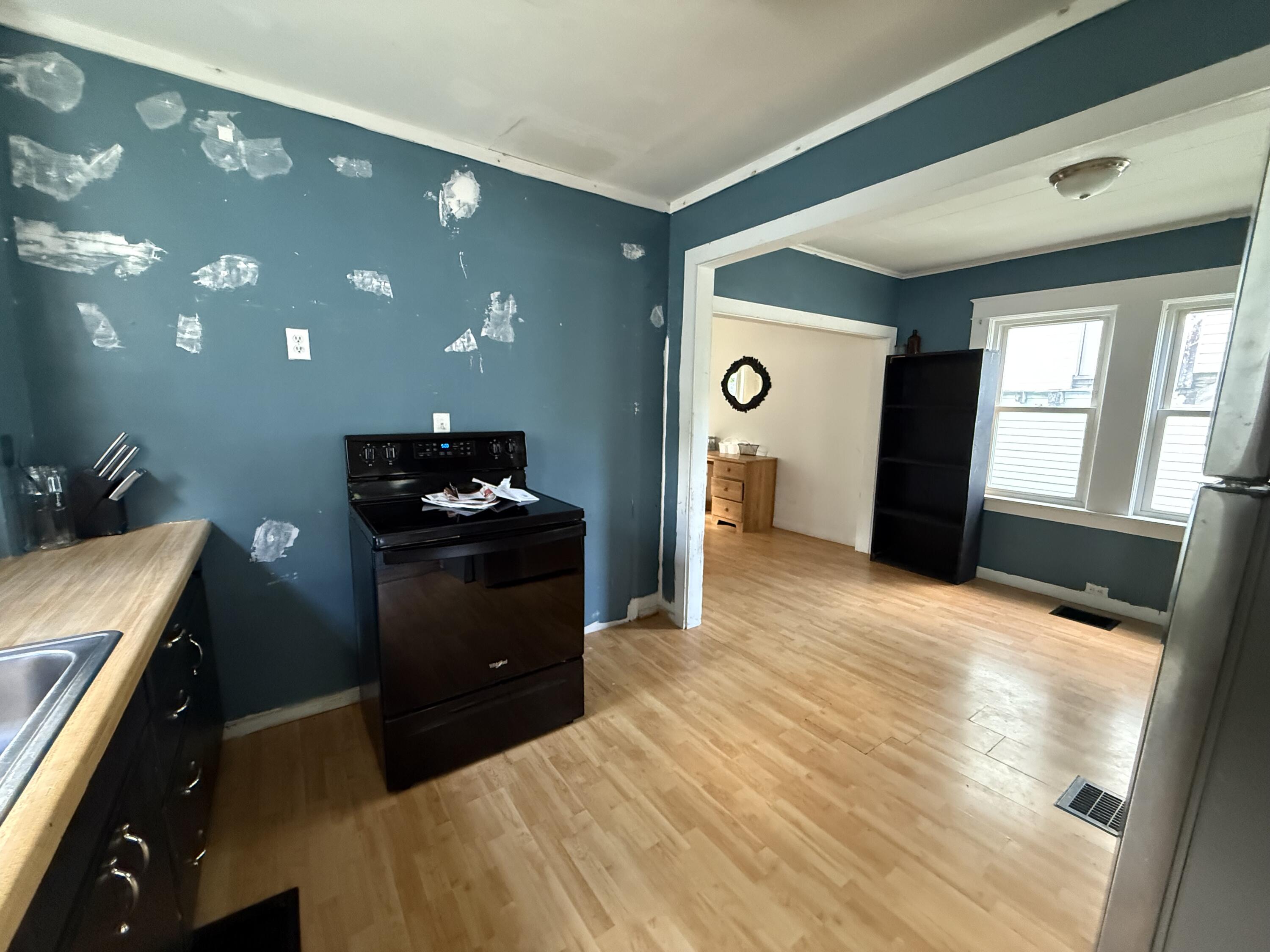 89 A Elm Street Millinocket, ME 04462 - Photo 13 of 27 IMG_3844