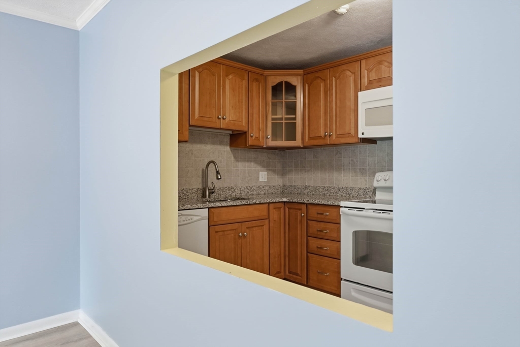 500 Northshore Road, Unit 4C Peabody, MA 01960 - Photo 22 of 33