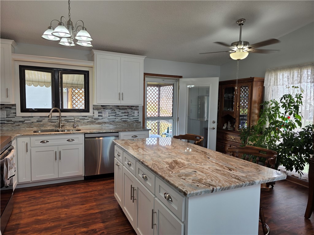 2703 Brookville Place Decatur, IL 62521 - Photo 7 of 32 Gallery Image 7