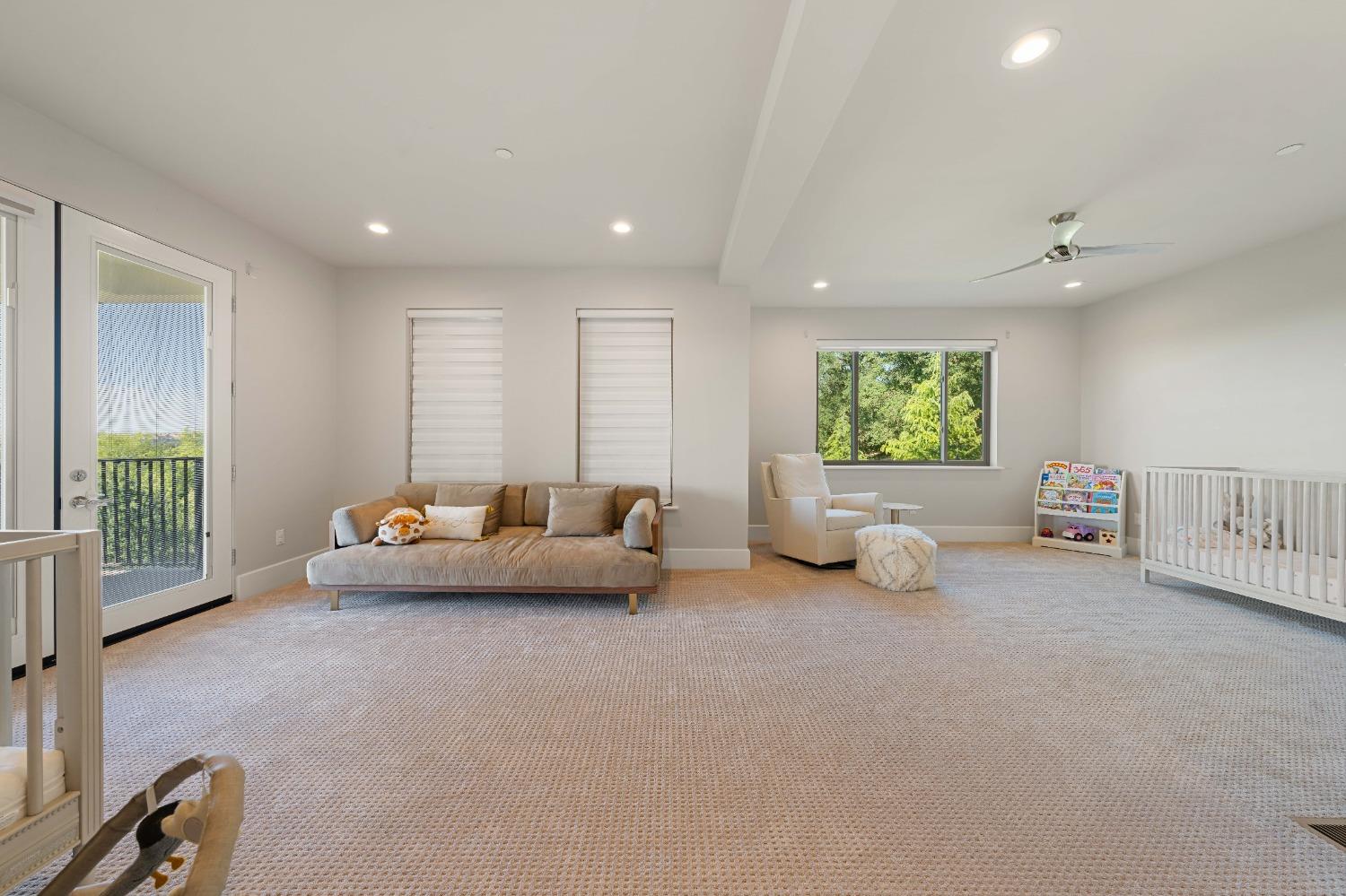 4023 Cornwall Court Rocklin, CA 95677 - Photo 61 of 85 a living room with furniture and a large window