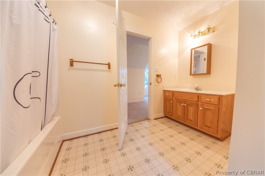288 Moores Pointe Road Deltaville, VA 23043 - Photo 25 of 31 Gallery Image 25