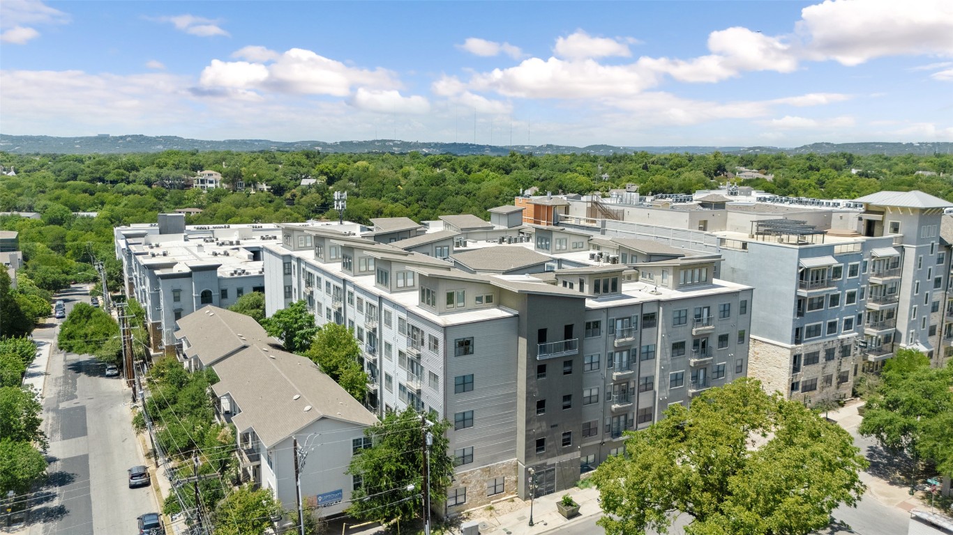 2502 Leon Street, Unit 417 Austin, TX 78705 - Photo 27 of 30 a picture of city view
