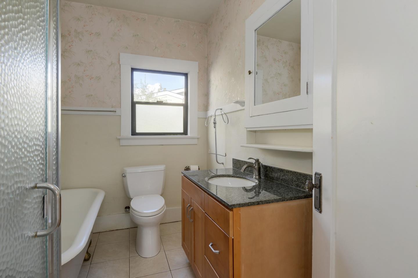 823 Crossway Road Burlingame, CA 94010 - Photo 11 of 12 Gallery Image 11