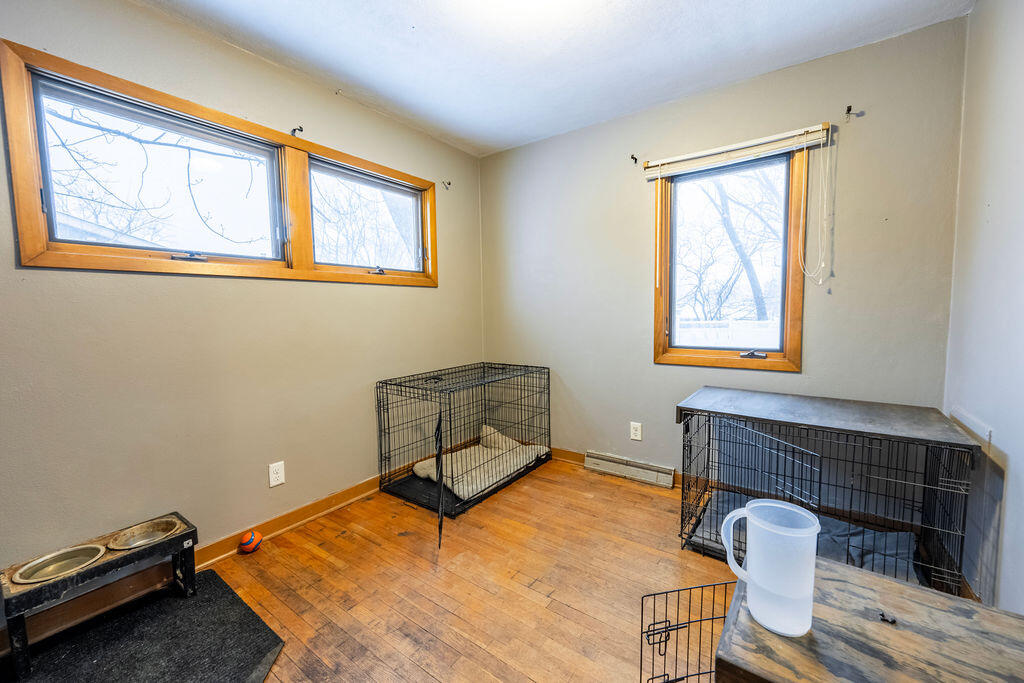 811 Pierce Street Onalaska, WI 54650 - Photo 9 of 22 BEDROOM 2 MAIN FLOOR