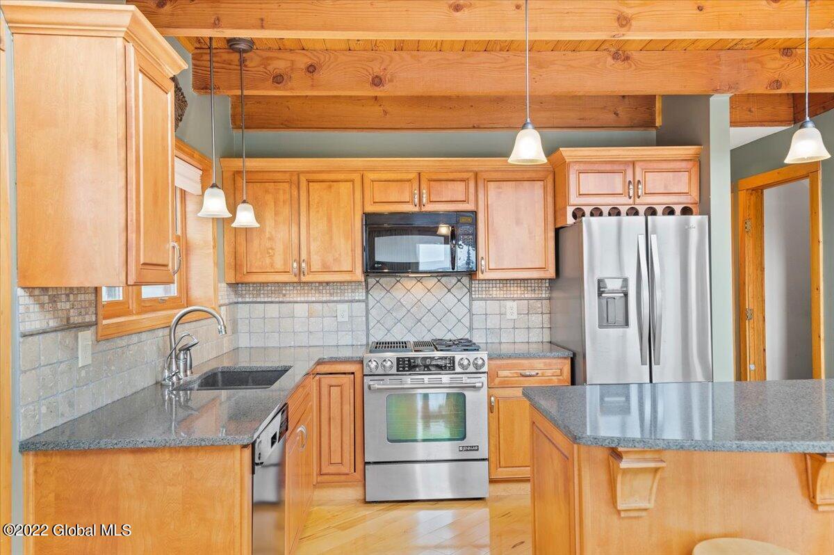 16 Flike Road Stillwater, NY 12170 - Photo 9 of 39 13-MHF_2542