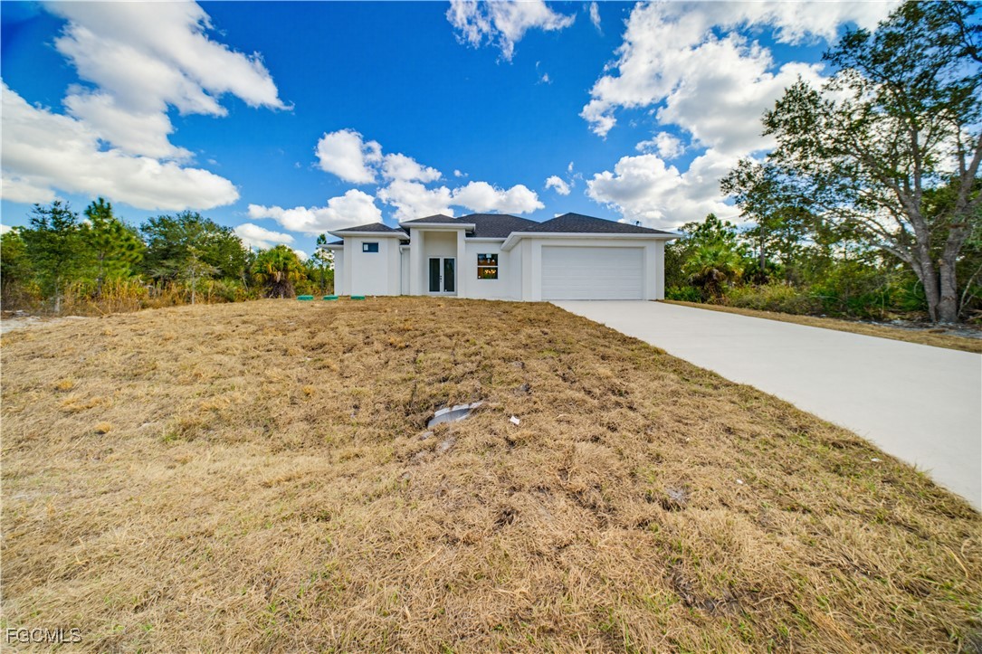 910 North Avenue Lehigh Acres, FL 33972 - Photo 1 of 37