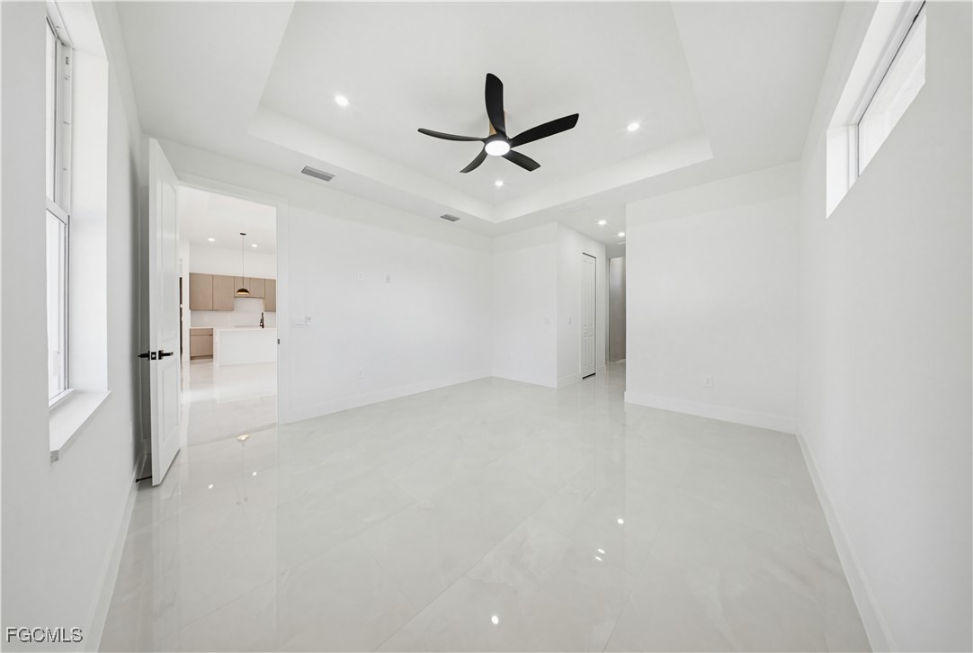 910 North Avenue Lehigh Acres, FL 33972 - Photo 29 of 37