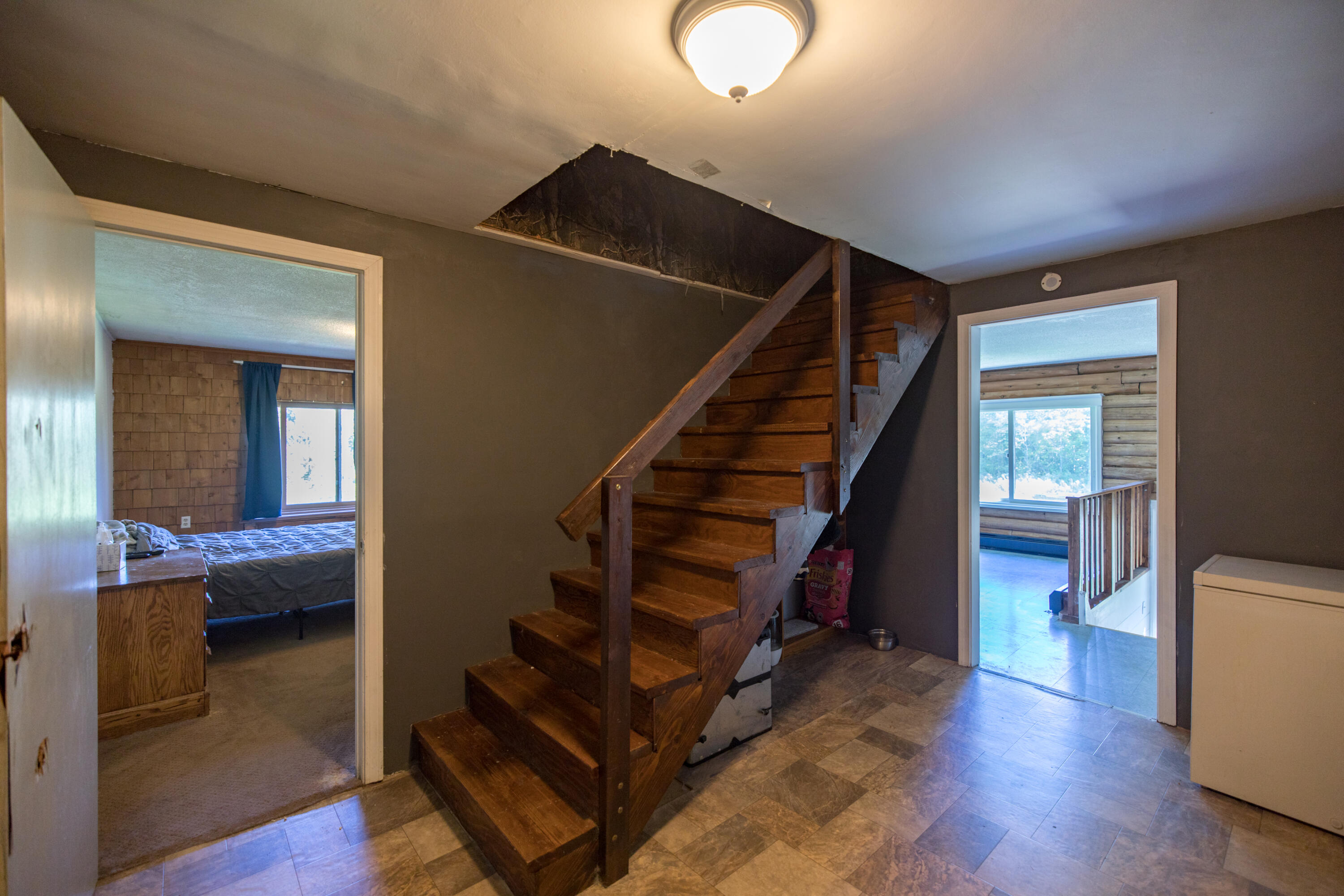 628 Norridgewock Road Fairfield, ME 04937 - Photo 14 of 47 Walk thru area