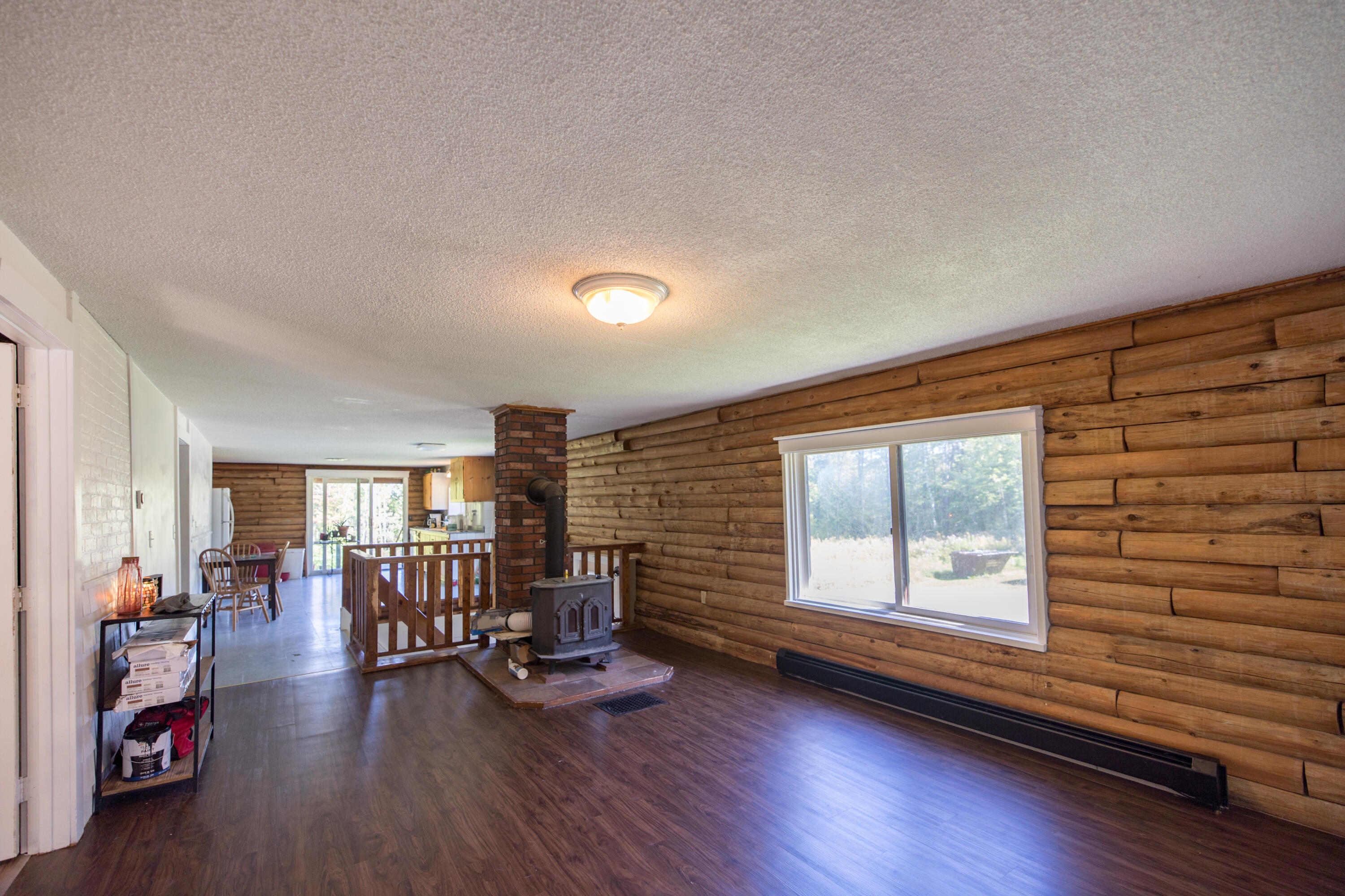 628 Norridgewock Road Fairfield, ME 04937 - Photo 17 of 47 Living room