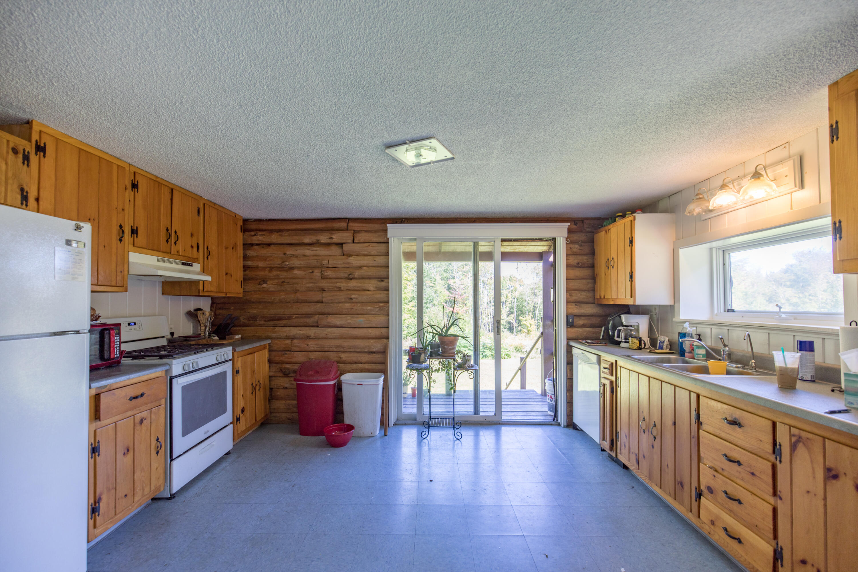 628 Norridgewock Road Fairfield, ME 04937 - Photo 25 of 47 Kitchen