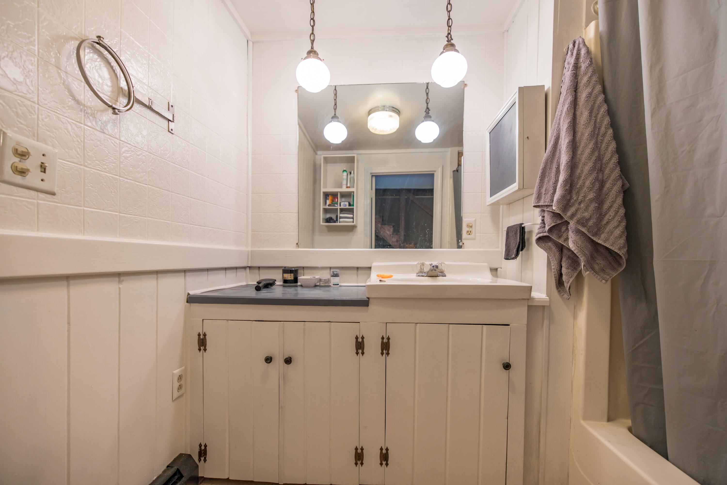 628 Norridgewock Road Fairfield, ME 04937 - Photo 27 of 47 Main level bathroom