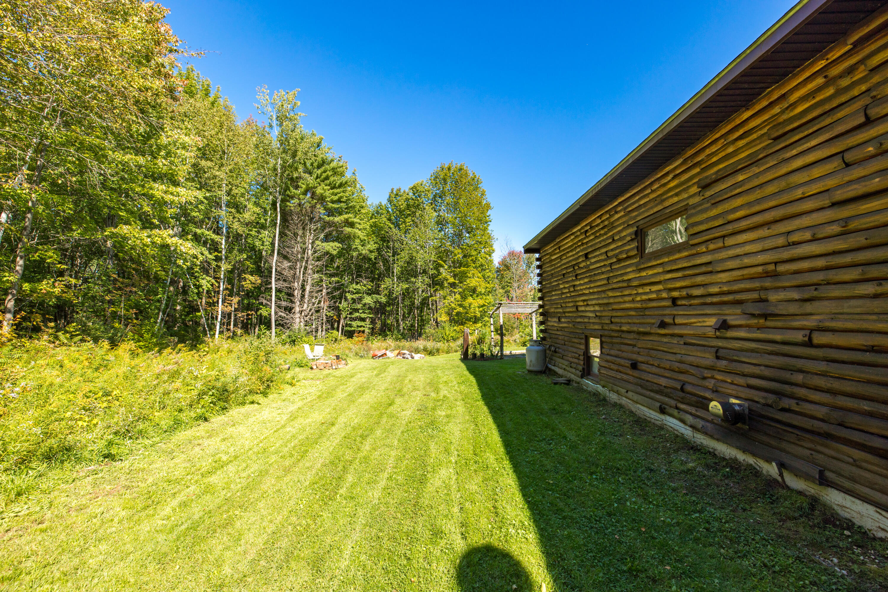 628 Norridgewock Road Fairfield, ME 04937 - Photo 6 of 47 Back