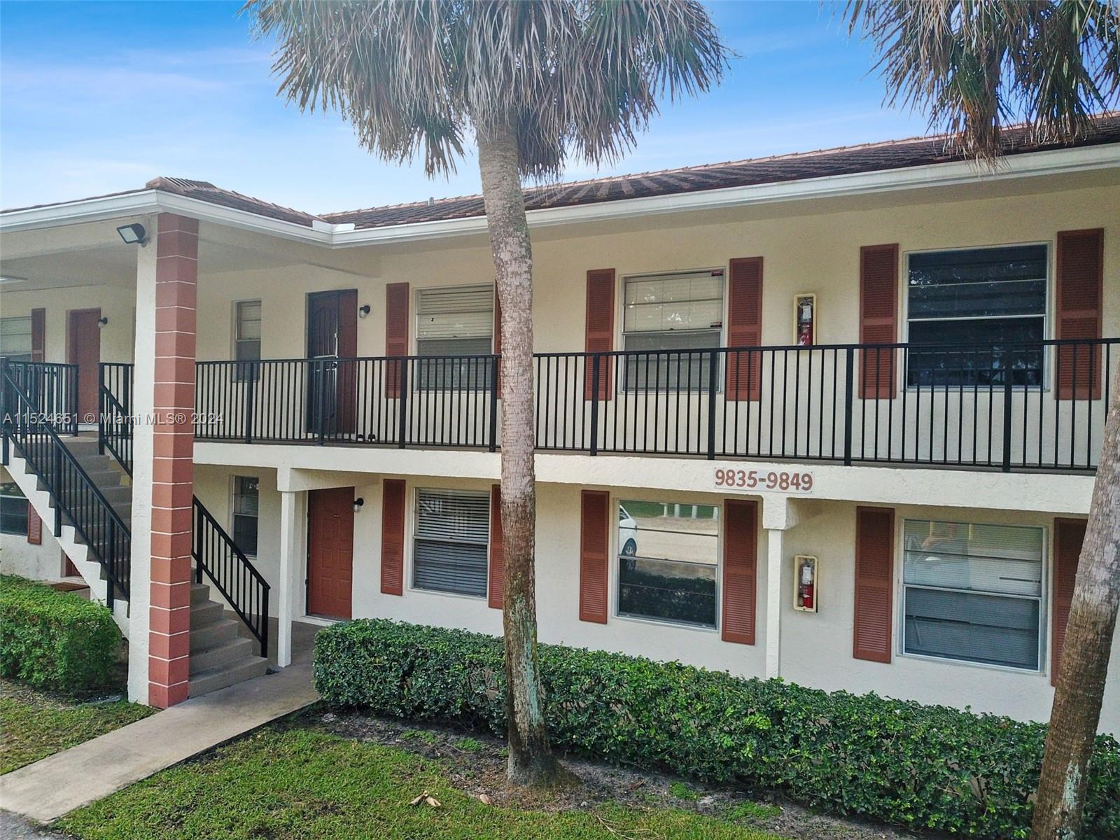 9849 Three Lakes Circle, Unit 9849 Boca Raton, FL 33428 - Photo 14 of 69 Gallery Image 14