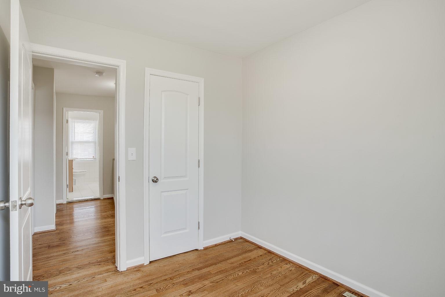 3934 Annellen Road Baltimore, MD 21215 - Photo 20 of 30 Bedroom