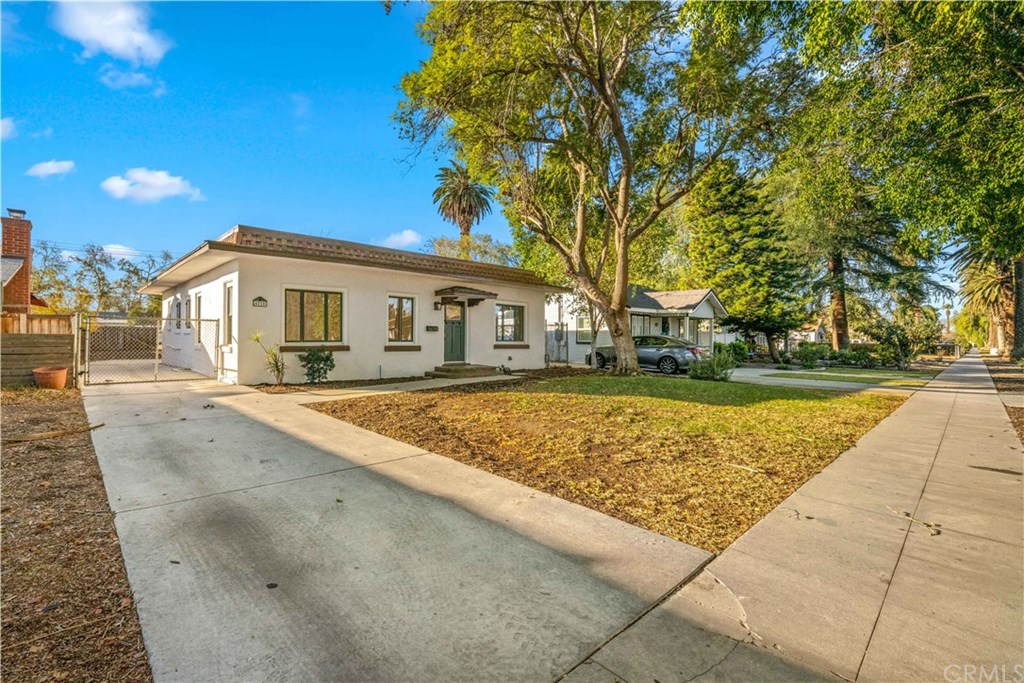 4210 Cover Street Riverside, CA 92506 - Photo 1 of 1