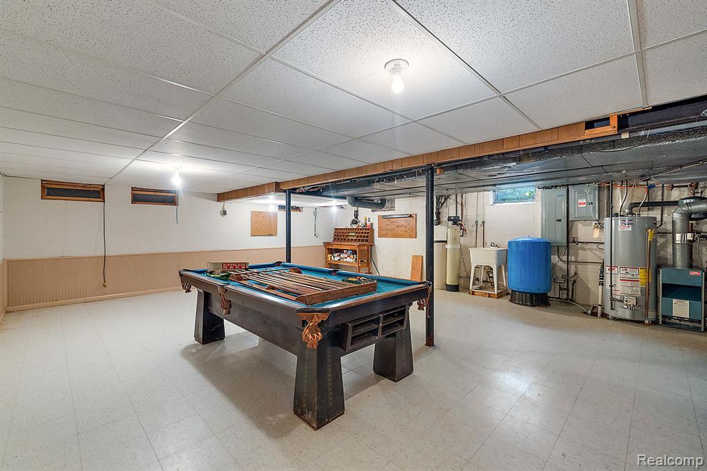 10001 Ellis Road Clarkston, MI 48348 - Photo 62 of 85