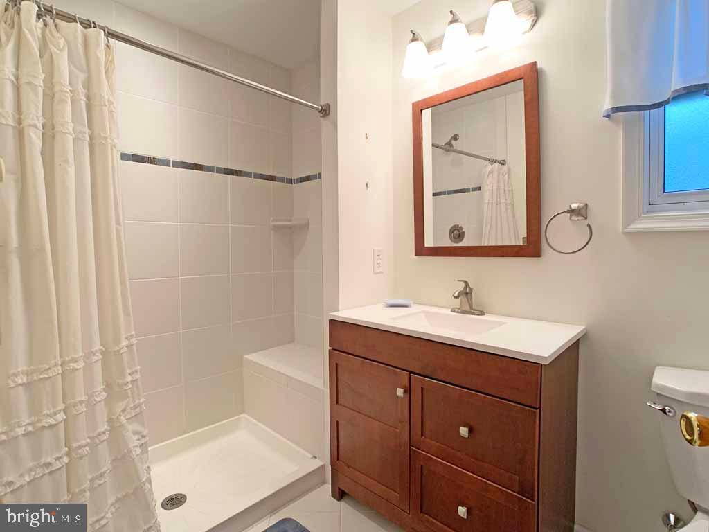 532 Fairhurst Road Fairless Hills, PA 19030 - Photo 14 of 33 Full Bath 1st Floor