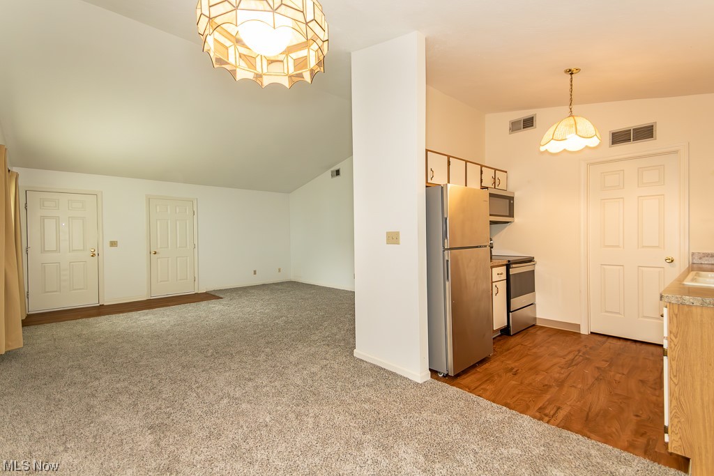 7237 Bellflower Road Mentor, OH 44060 - Photo 21 of 33 Gallery Image 21
