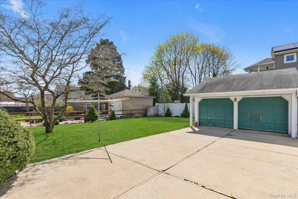 $699,000 | 2530 Parkview Place, Baldwin, NY 11510